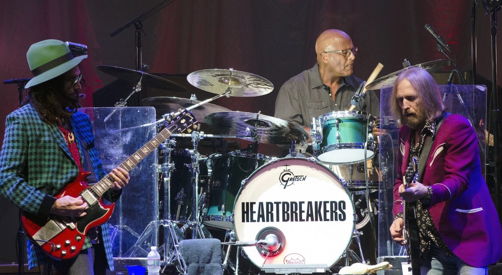 Steve Ferrone Live